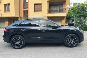     Audi Q8 55 TFSI S-line Black Optic B&O