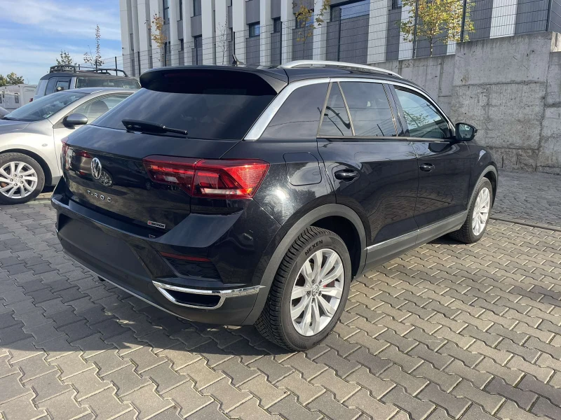 VW T-Roc 2.0TDI 4Motion, Matrix, снимка 5 - Автомобили и джипове - 48228073