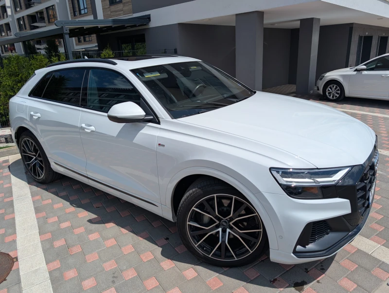 Audi Q8 S-line 55TFSI
