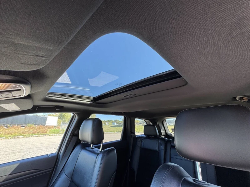 Jeep Grand cherokee Altitude Edition, снимка 13 - Автомобили и джипове - 52427630