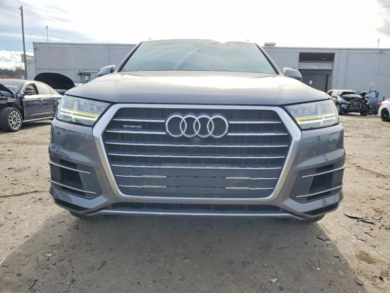 Audi Q7 * PREMIUM* PLUS* , снимка 2 - Автомобили и джипове - 53342697