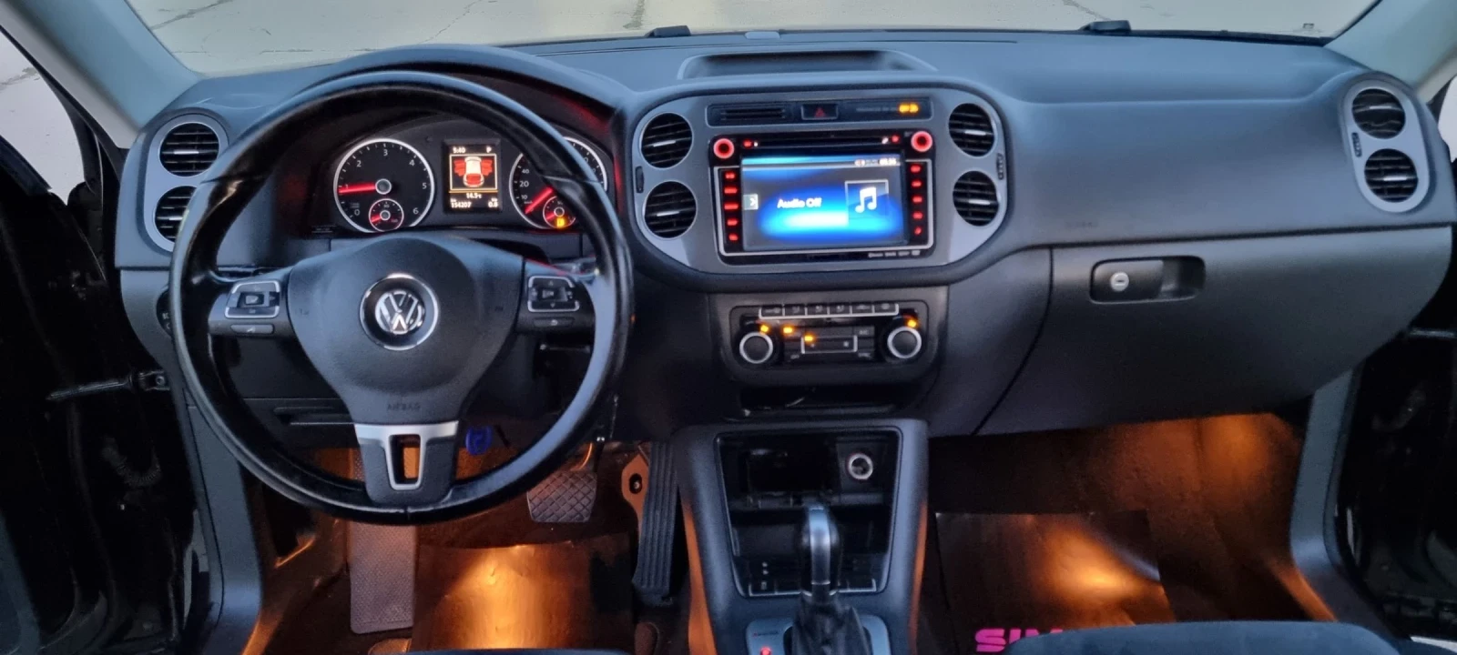 VW Tiguan 2.0TDI SPORT&STYLE 4MOTION 140к.с. - изображение 9