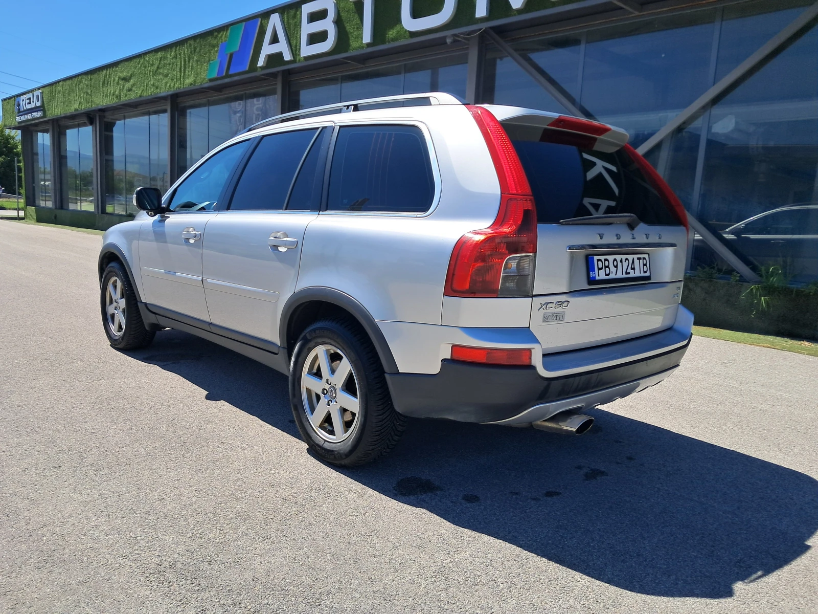 Volvo Xc90 3.2 AWD 7места - изображение 6