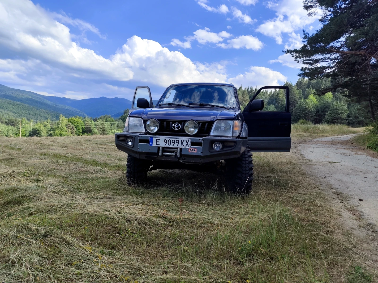 Toyota Land cruiser  - изображение 2