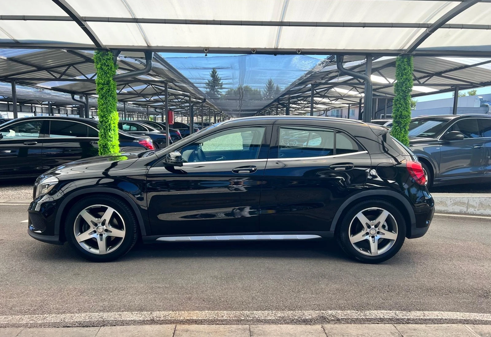 Mercedes-Benz GLA 220  - изображение 4
