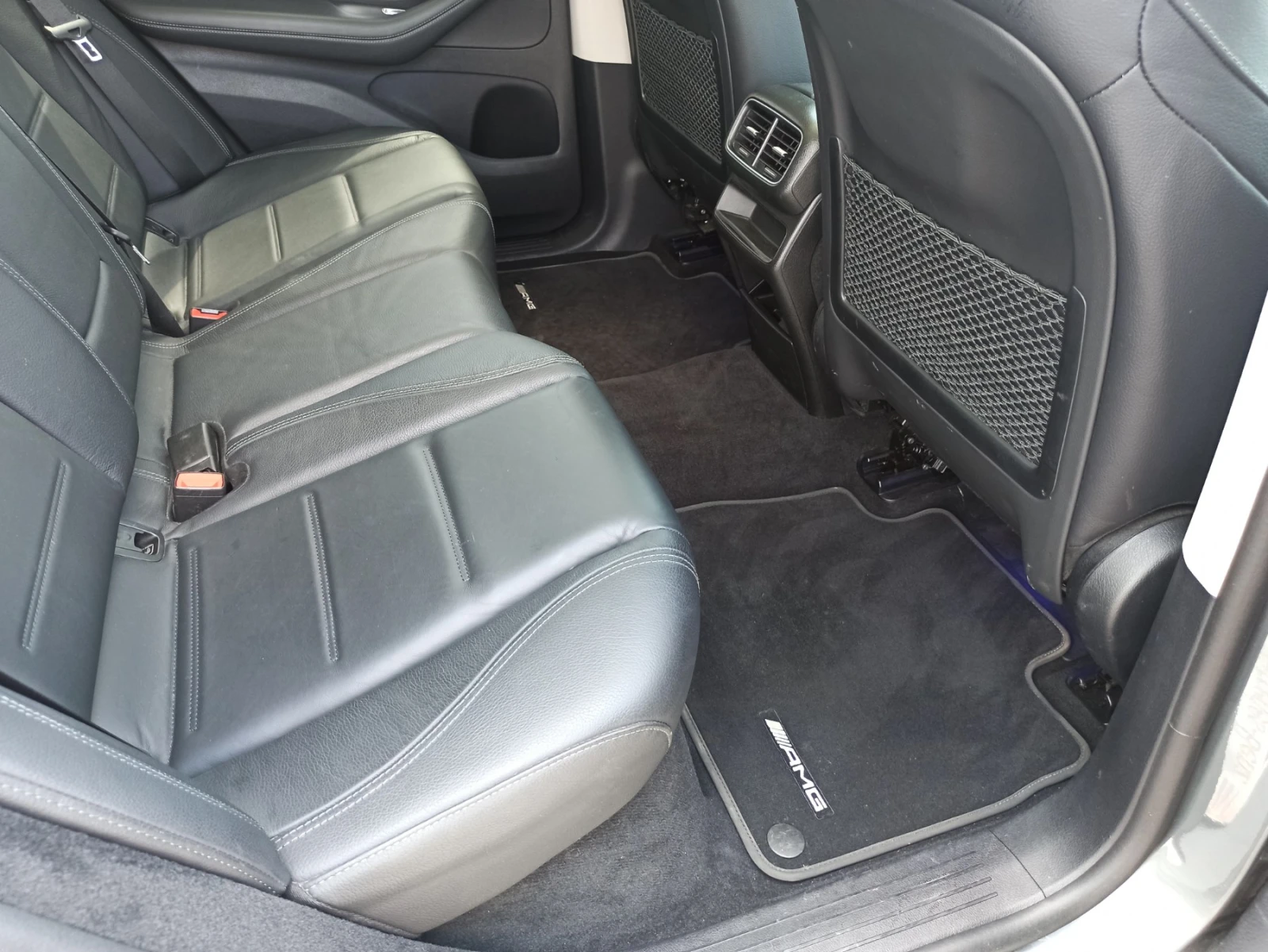 Mercedes-Benz GLE 350 AMG pack, снимка 8 - Автомобили и джипове - 55324149