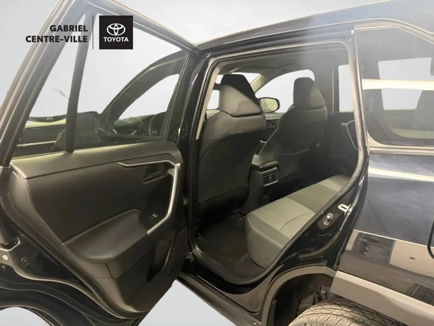 Toyota Rav4 LE ЦЕНА ДО БЪЛГАРИЯ АВТОКРЕДИТ, снимка 9 - Автомобили и джипове - 55950339