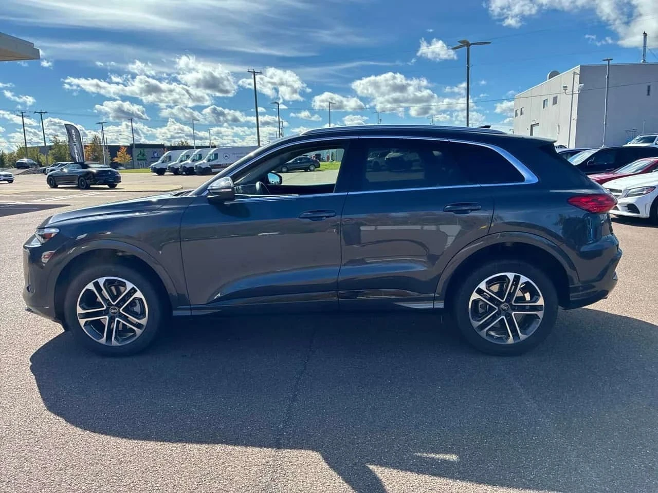 Audi Q5, снимка 2 - Автомобили и джипове - 56724965