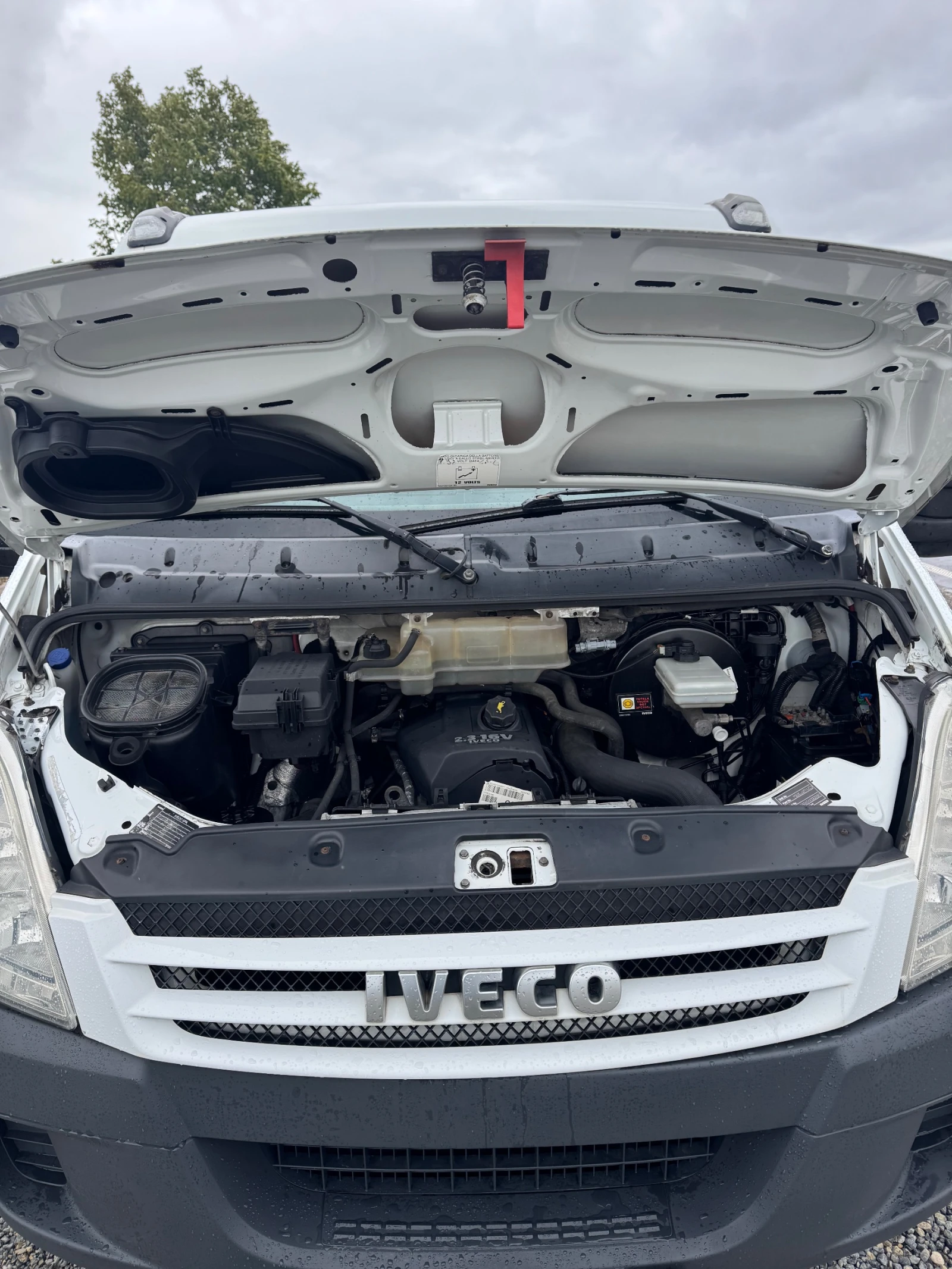 Iveco Daily 2.3HPI* Бордово* 7места* Германия*  - изображение 10