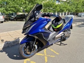  Kymco AK 550