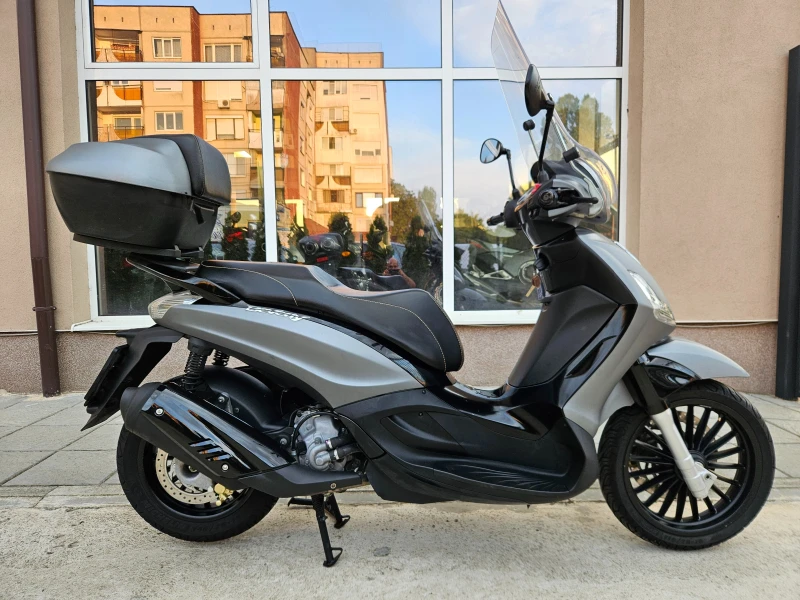 Piaggio Beverly 300ie, Led, 2015г., снимка 2 - Мотоциклети и мототехника - 47048605