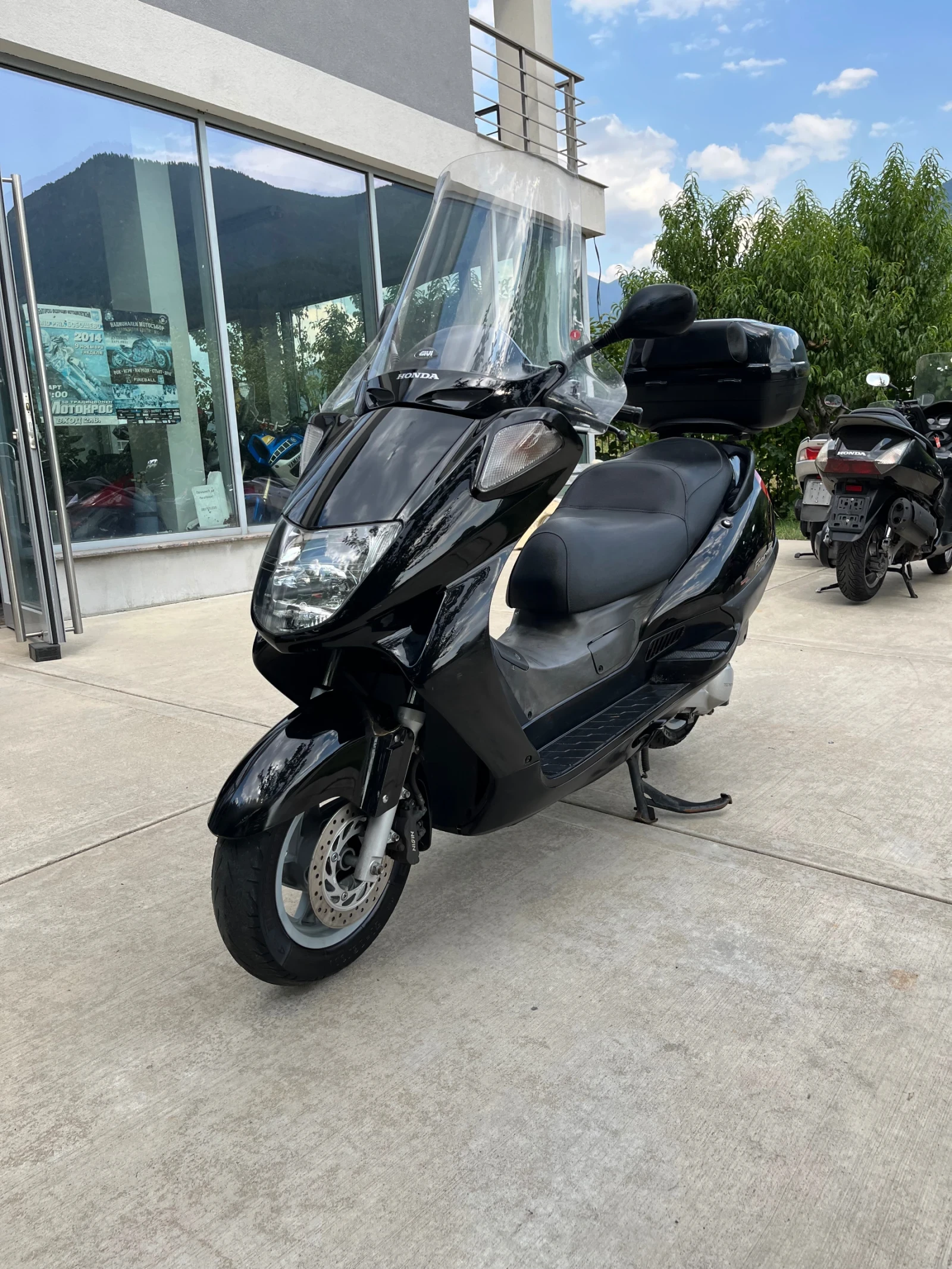 Honda Foresight  - изображение 2