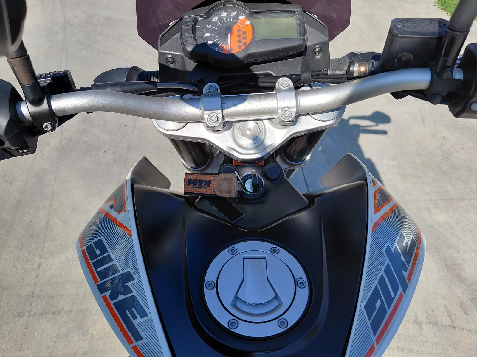 Ktm Duke 690i ABS, снимка 13 - Мотоциклети и мототехника - 53945838