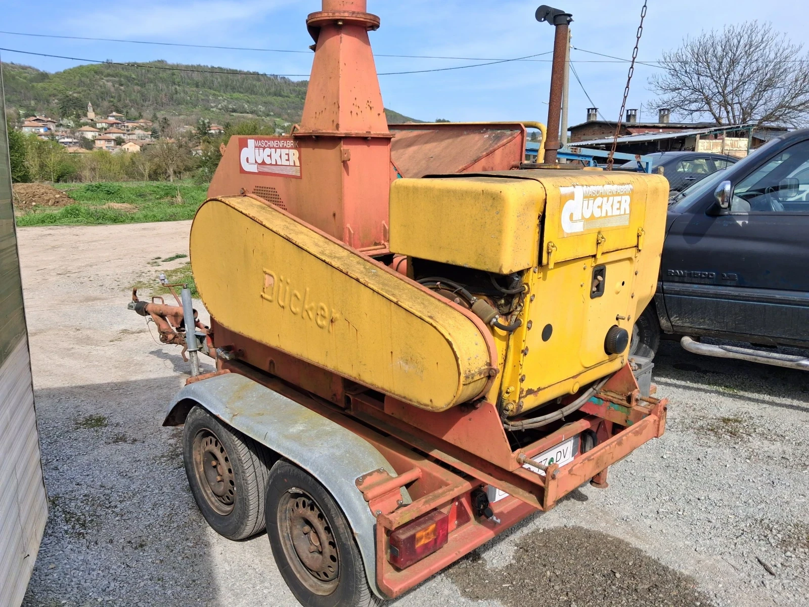 �������������� ������ ������ �� ���������� �������� �� ����� DUCKER | Mobile.bg � ����������� 1