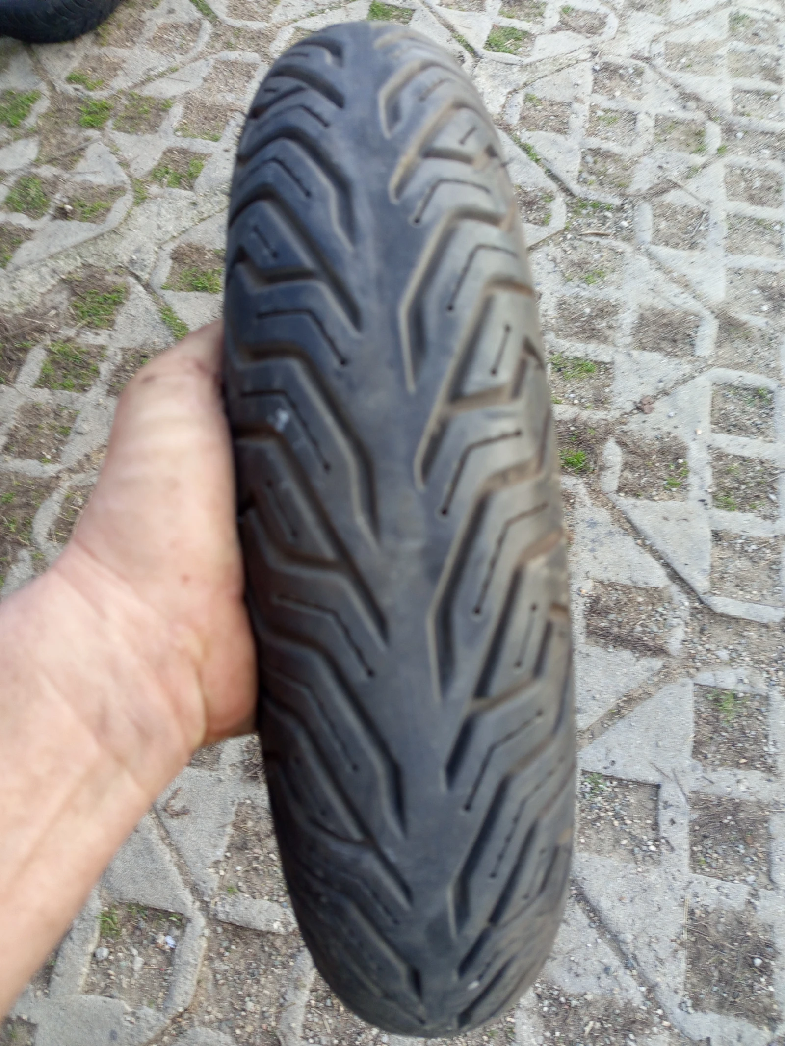 ���� 110/70 16 - | Mobile.bg � ����������� 1