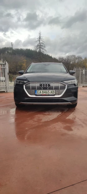     Audi E-Tron 50 QUATTRO