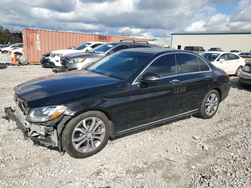 Mercedes-Benz C 300, снимка 2 - Автомобили и джипове - 47983580