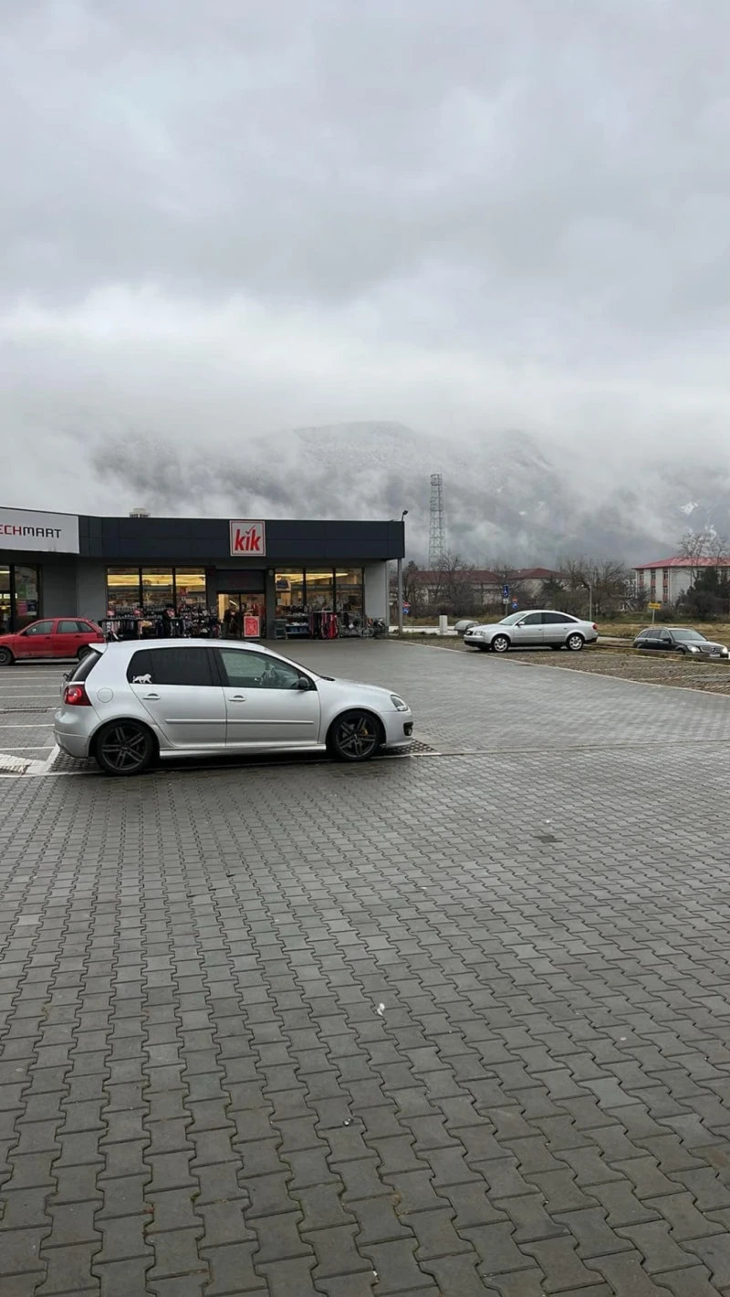 VW Golf 1.4 GT, снимка 10 - Автомобили и джипове - 48747320