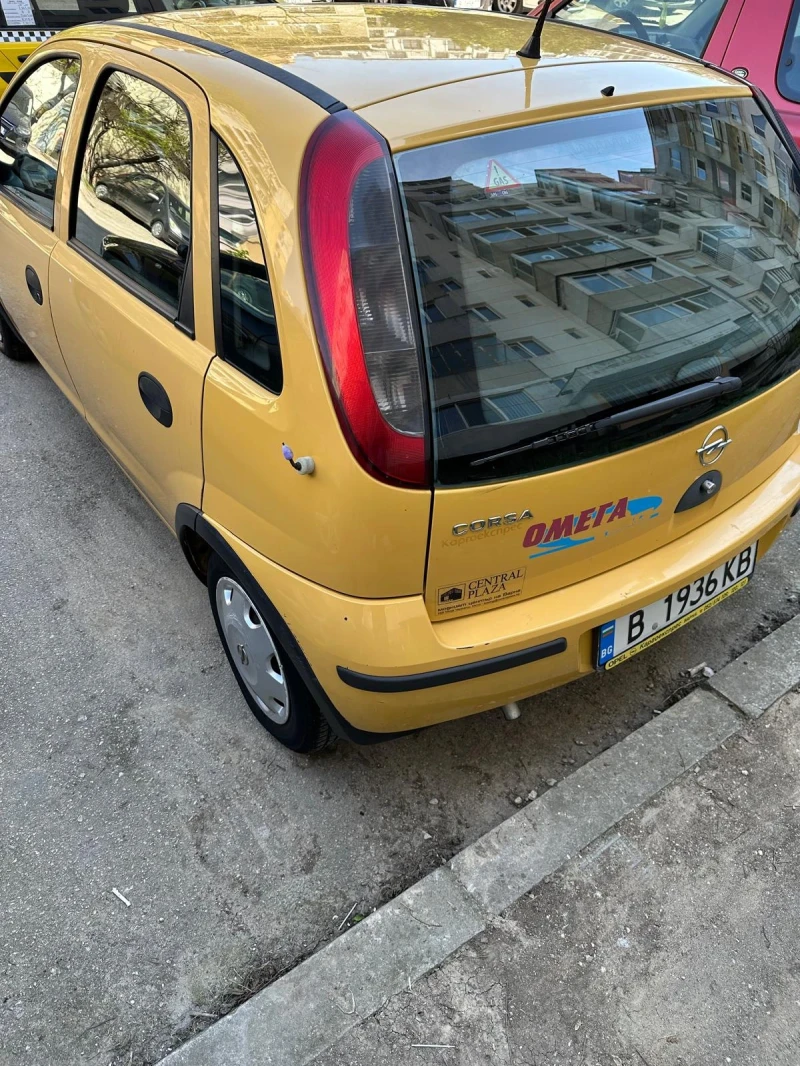 Opel Corsa 1.0i Газово, снимка 5 - Автомобили и джипове - 52612424
