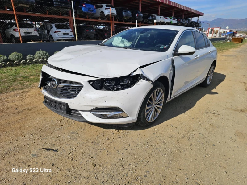 Opel Insignia 2.0CDTI 170кс 4х4, снимка 2 - Автомобили и джипове - 52143336