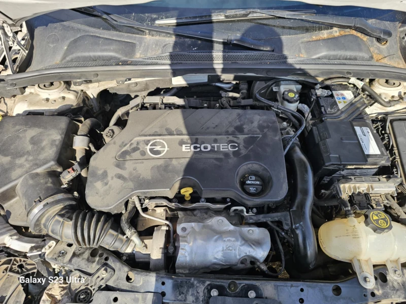 Opel Insignia 2.0CDTI 170кс 4х4, снимка 9 - Автомобили и джипове - 52143336