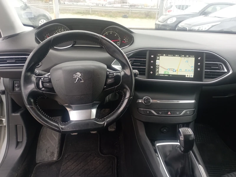 Peugeot 308 1, 6HDI, Навигация , снимка 8 - Автомобили и джипове - 52469983