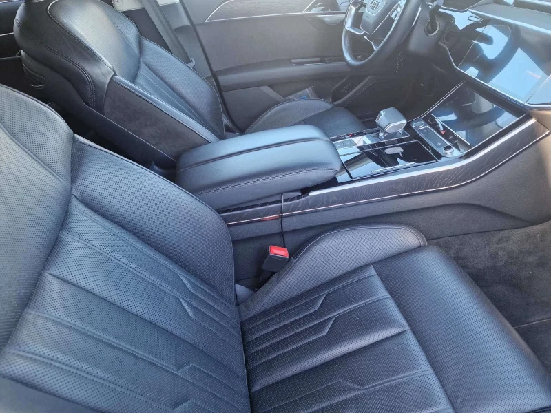 Audi A8, снимка 15 - Автомобили и джипове - 52921135