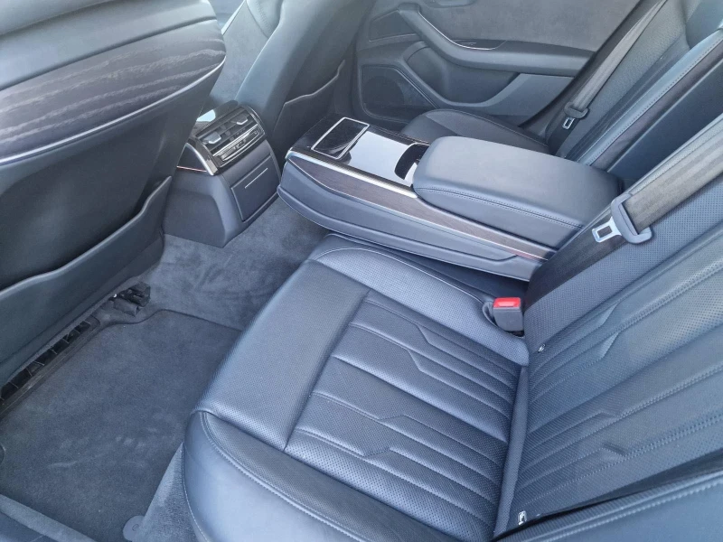 Audi A8, снимка 12 - Автомобили и джипове - 52921135