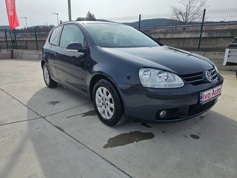 VW Golf 1.6бен.102к.с., снимка 2 - Автомобили и джипове - 53417182