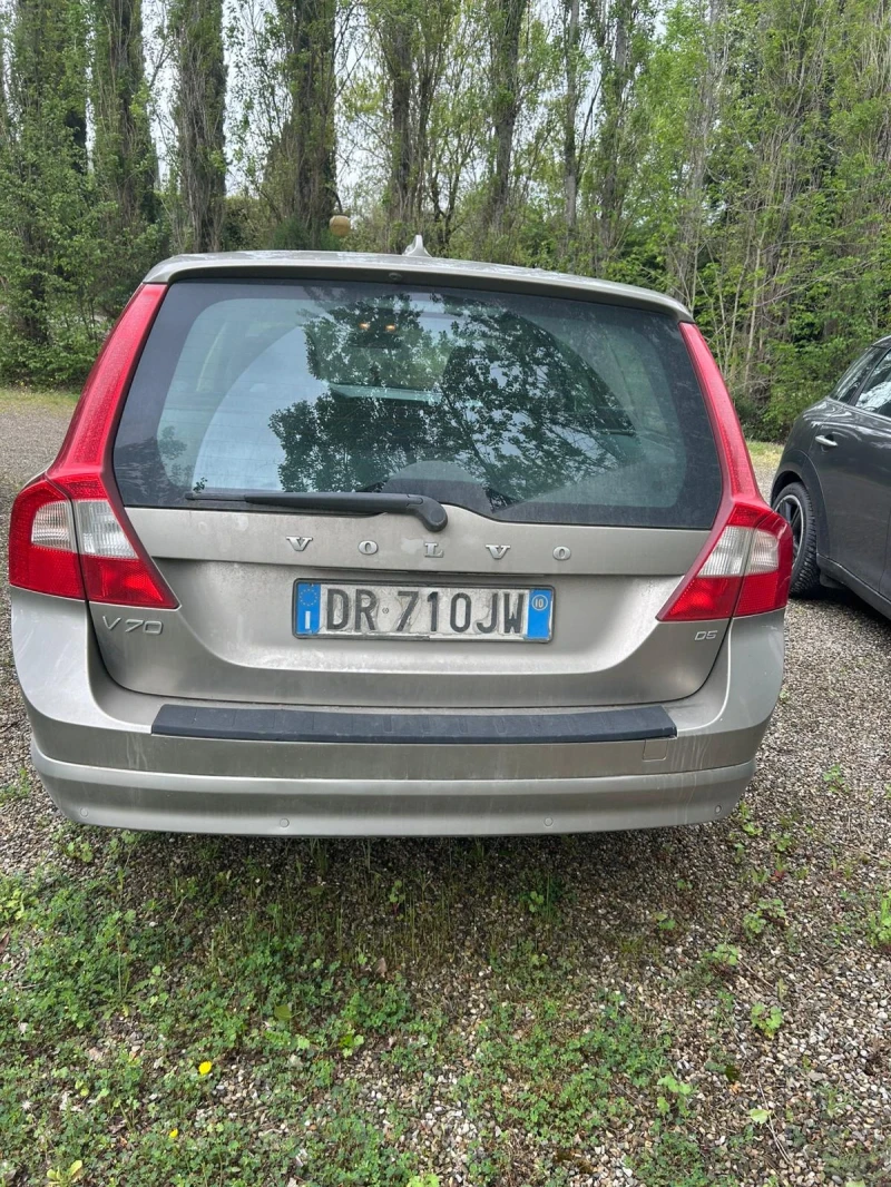 Volvo V70, снимка 2 - Автомобили и джипове - 53580024