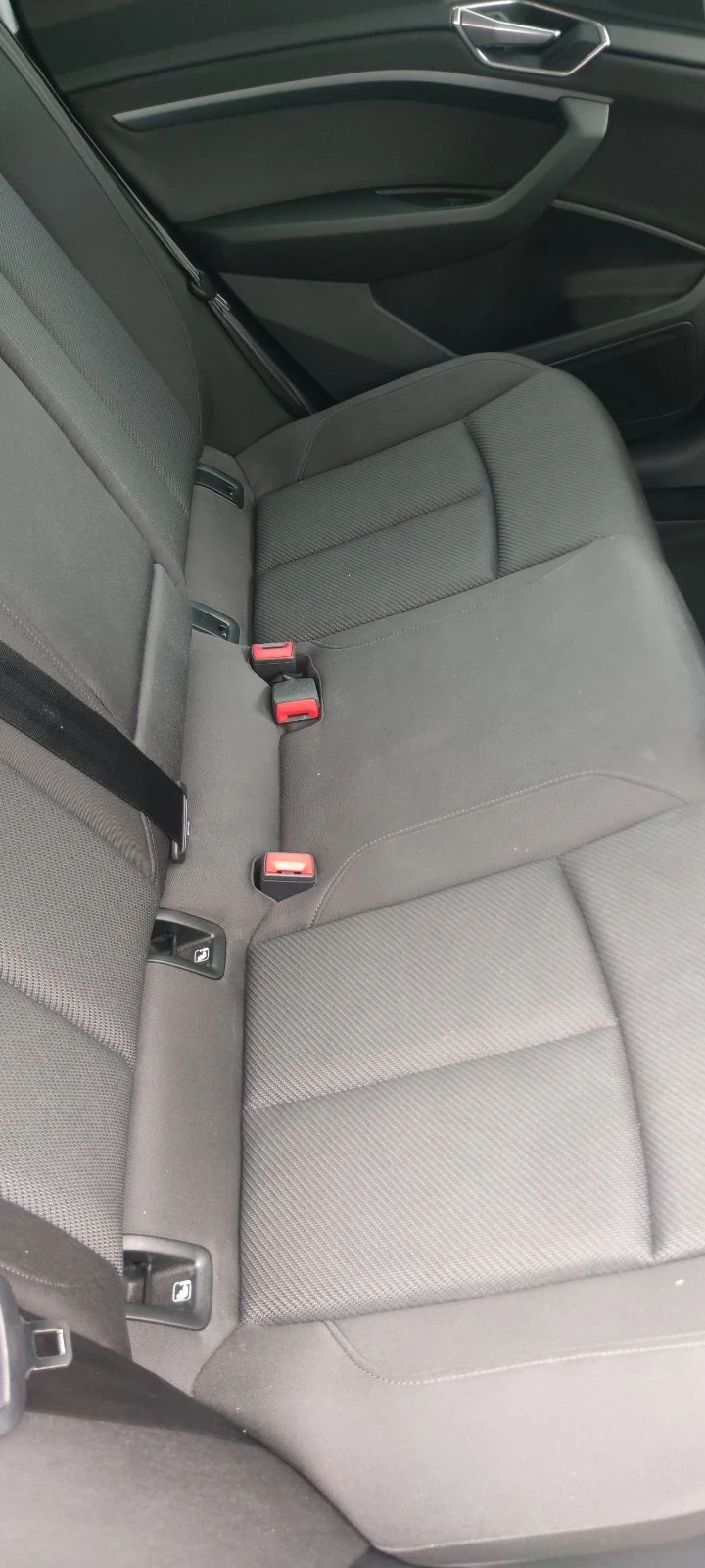 Audi E-Tron 50 QUATTRO, снимка 11 - Автомобили и джипове - 52484496