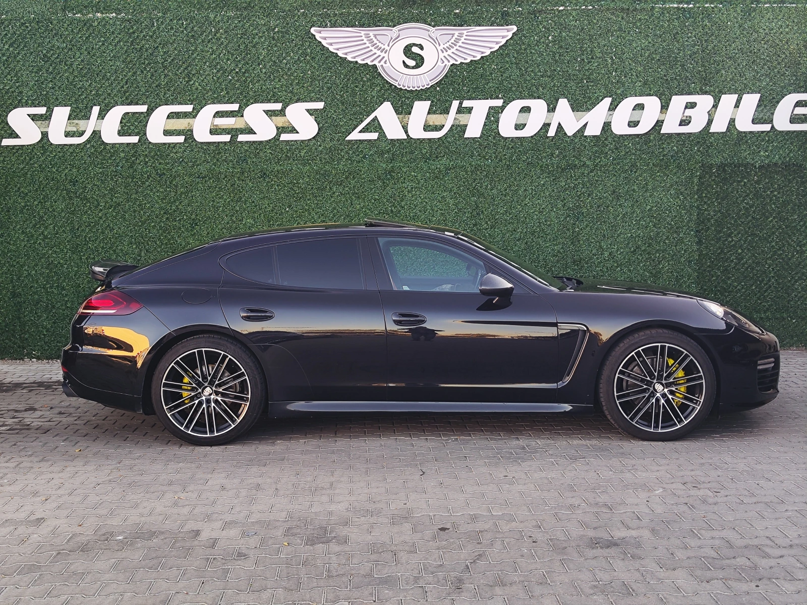 Porsche Panamera GTS* FACE* BLACKEDITION* PODGREV* CARBON* CAMERA*  - изображение 3