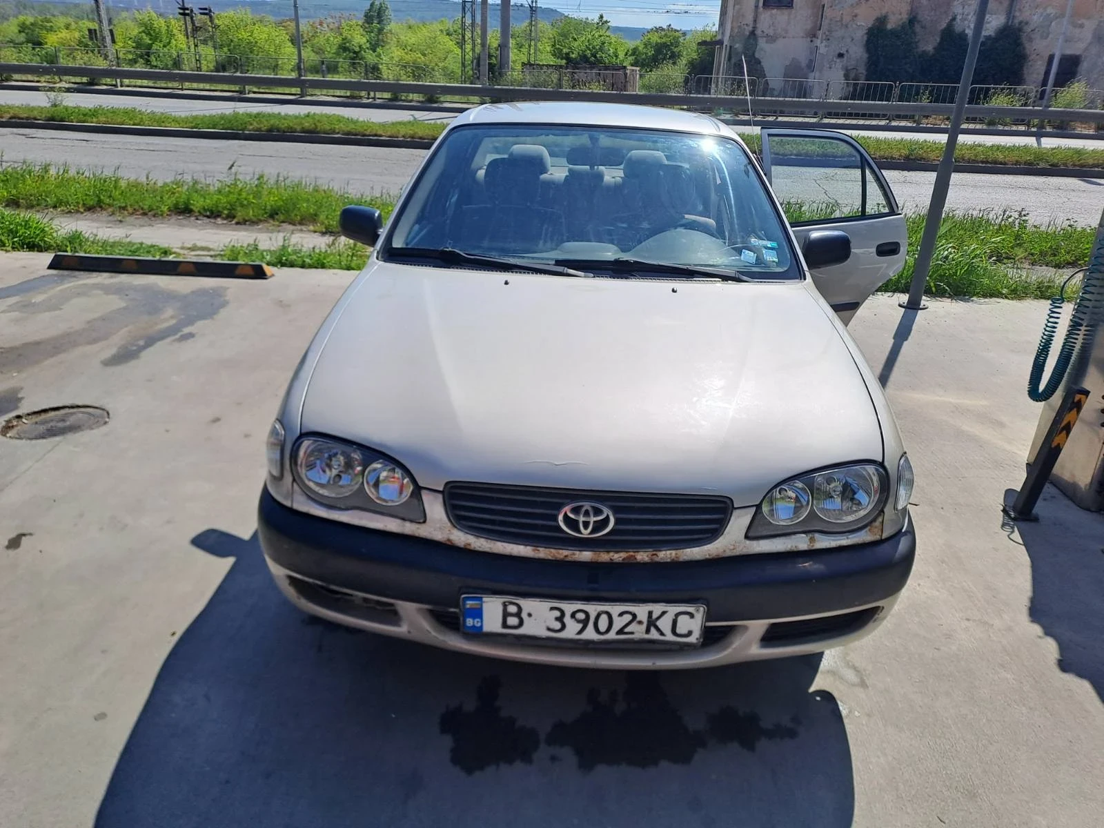 Toyota Corolla  - изображение 2