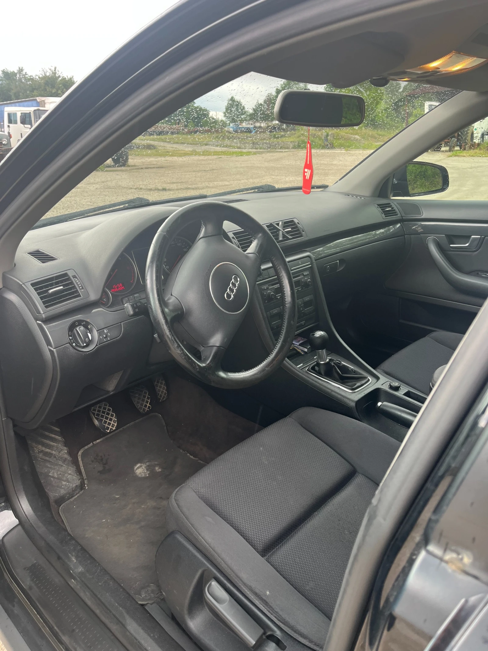 Audi A4 1.9 TDI 131к.с. - изображение 8