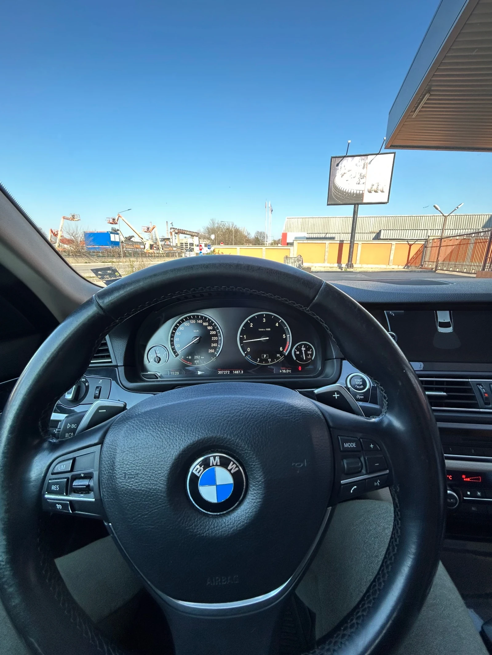 BMW 530 X-Drive - изображение 5