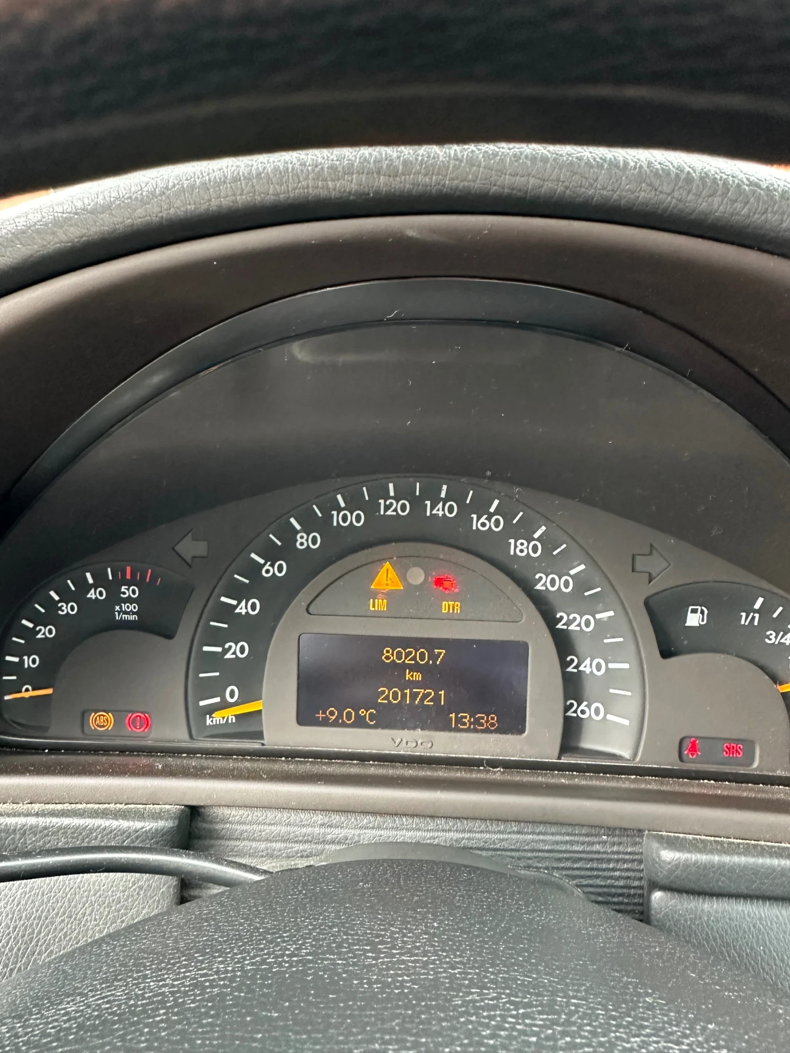 Mercedes-Benz C 200  - изображение 9