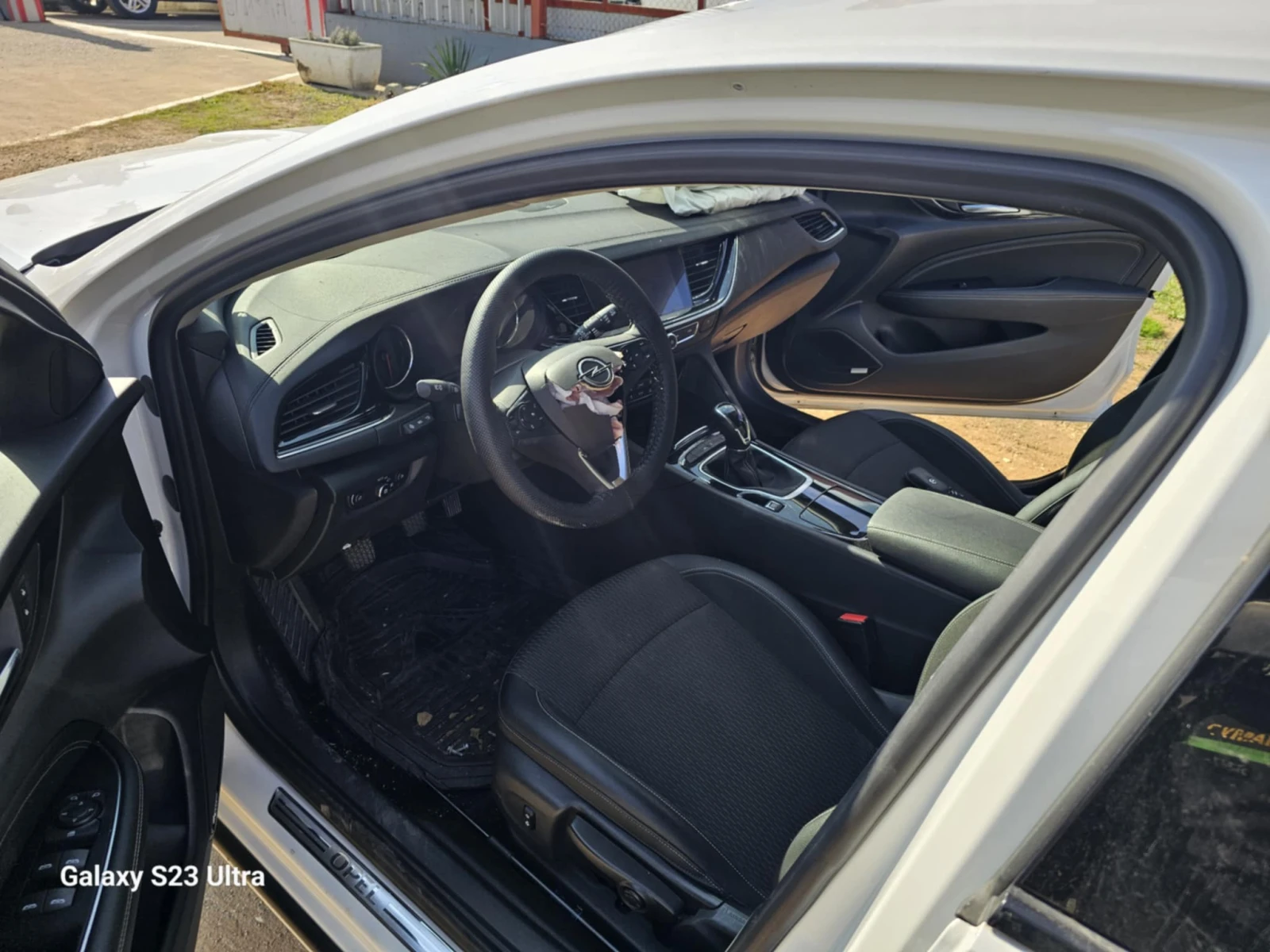 Opel Insignia 2.0CDTI 170кс 4х4 - изображение 5