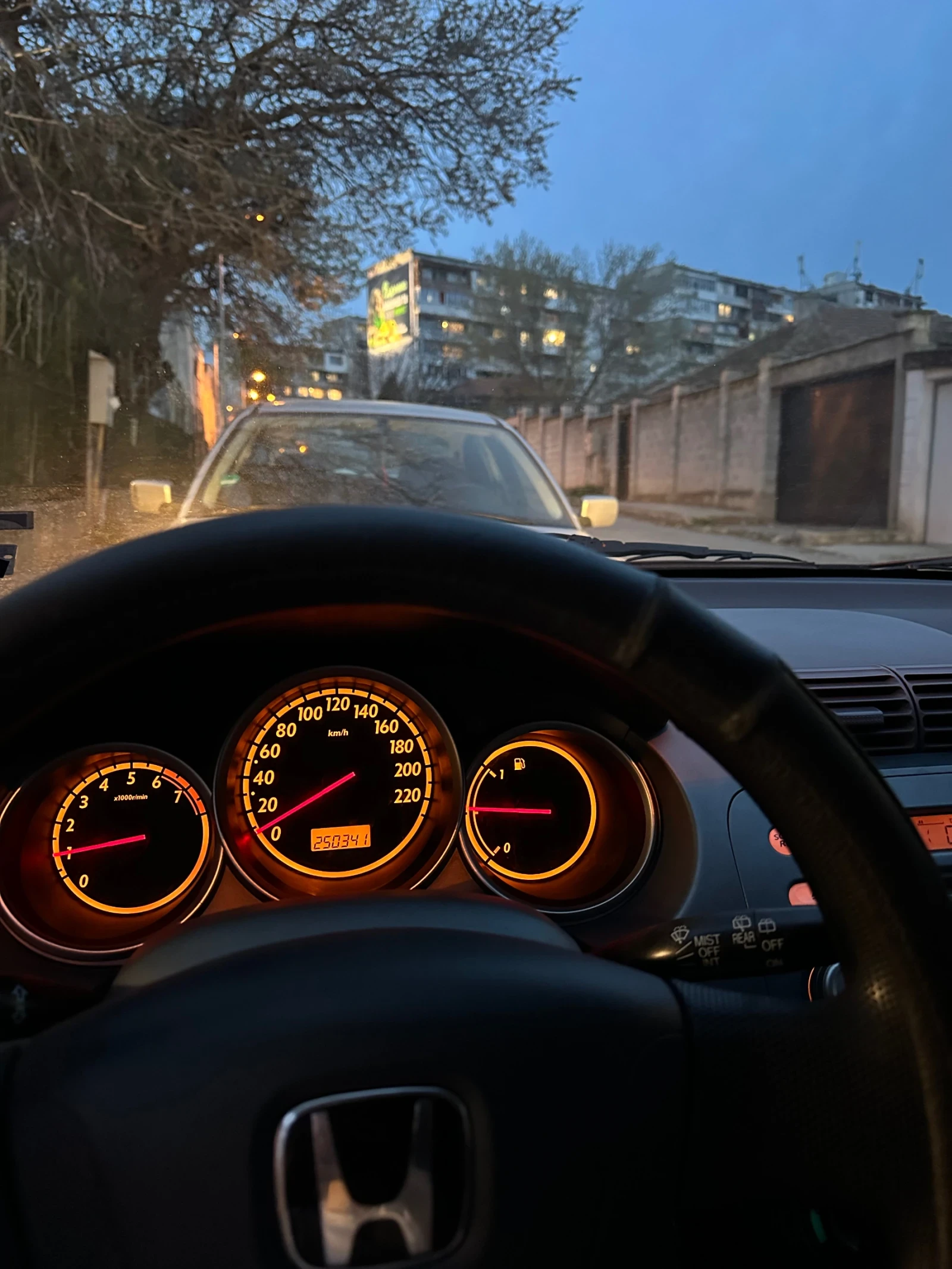 Honda Jazz  - изображение 9