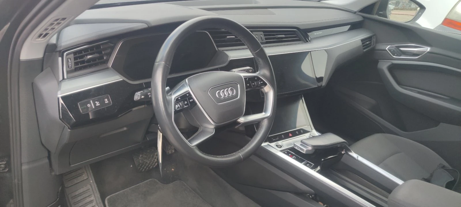 Audi E-Tron 50 QUATTRO | Mobile.bg   8