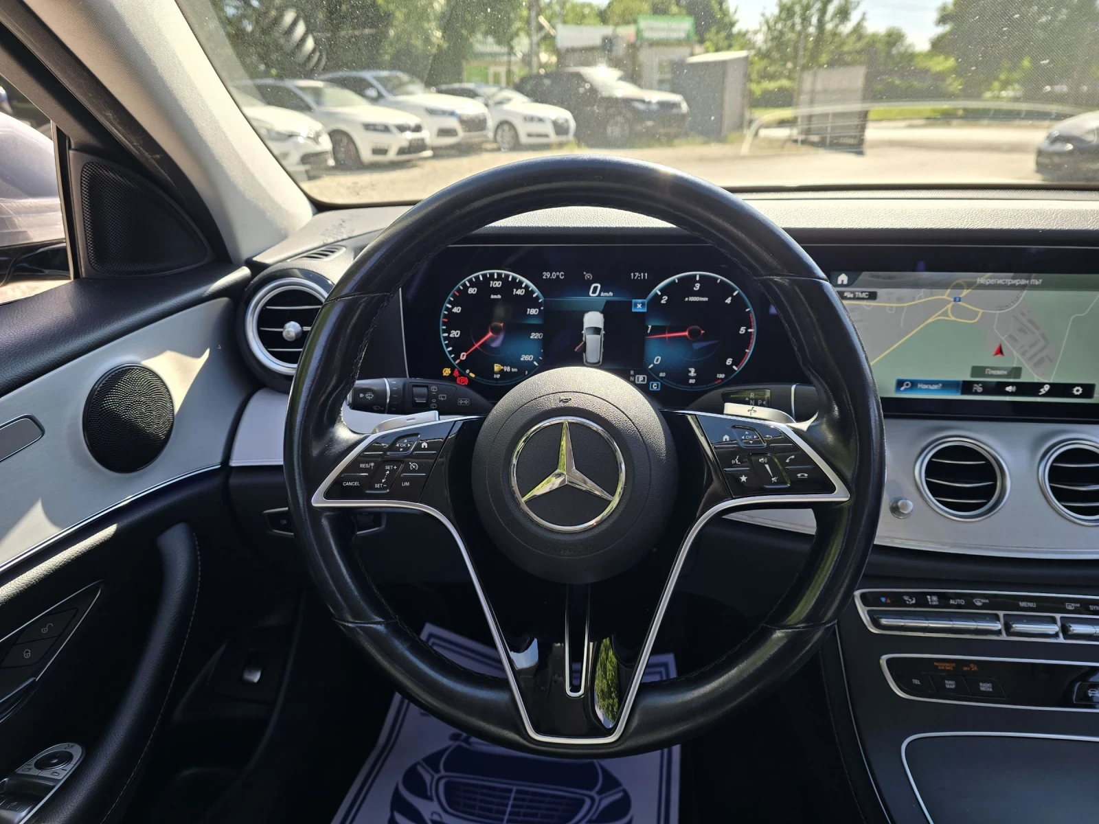 Mercedes-Benz E 200 D 160к.с Business Sport , снимка 17 - Автомобили и джипове - 54734582