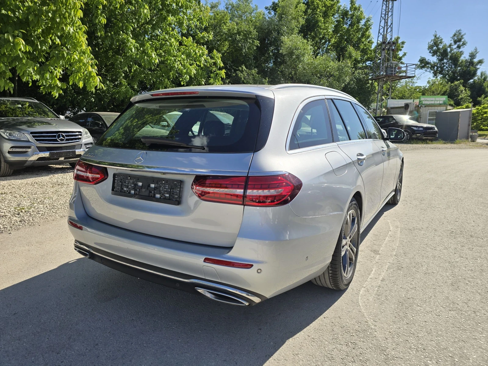 Mercedes-Benz E 200 D 160к.с Business Sport , снимка 4 - Автомобили и джипове - 54734582