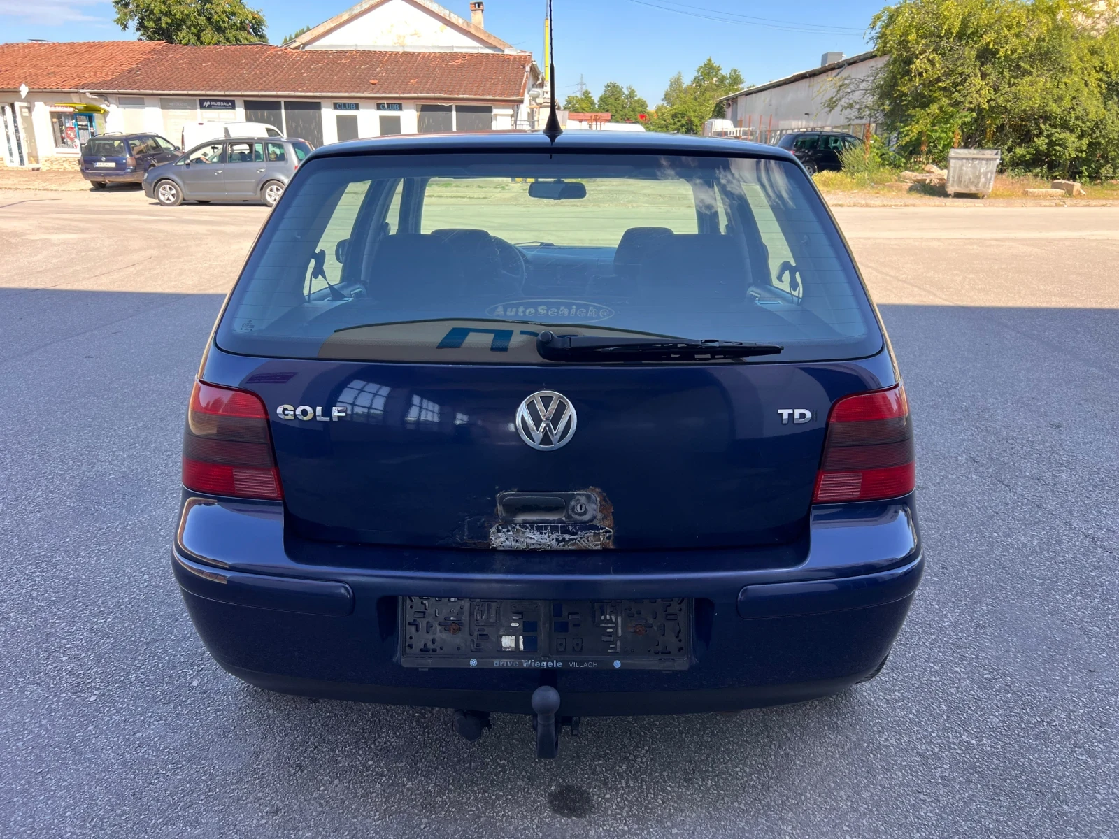 VW Golf 1.9TDI 90k.c * Климатик* , снимка 8 - Автомобили и джипове - 54918239