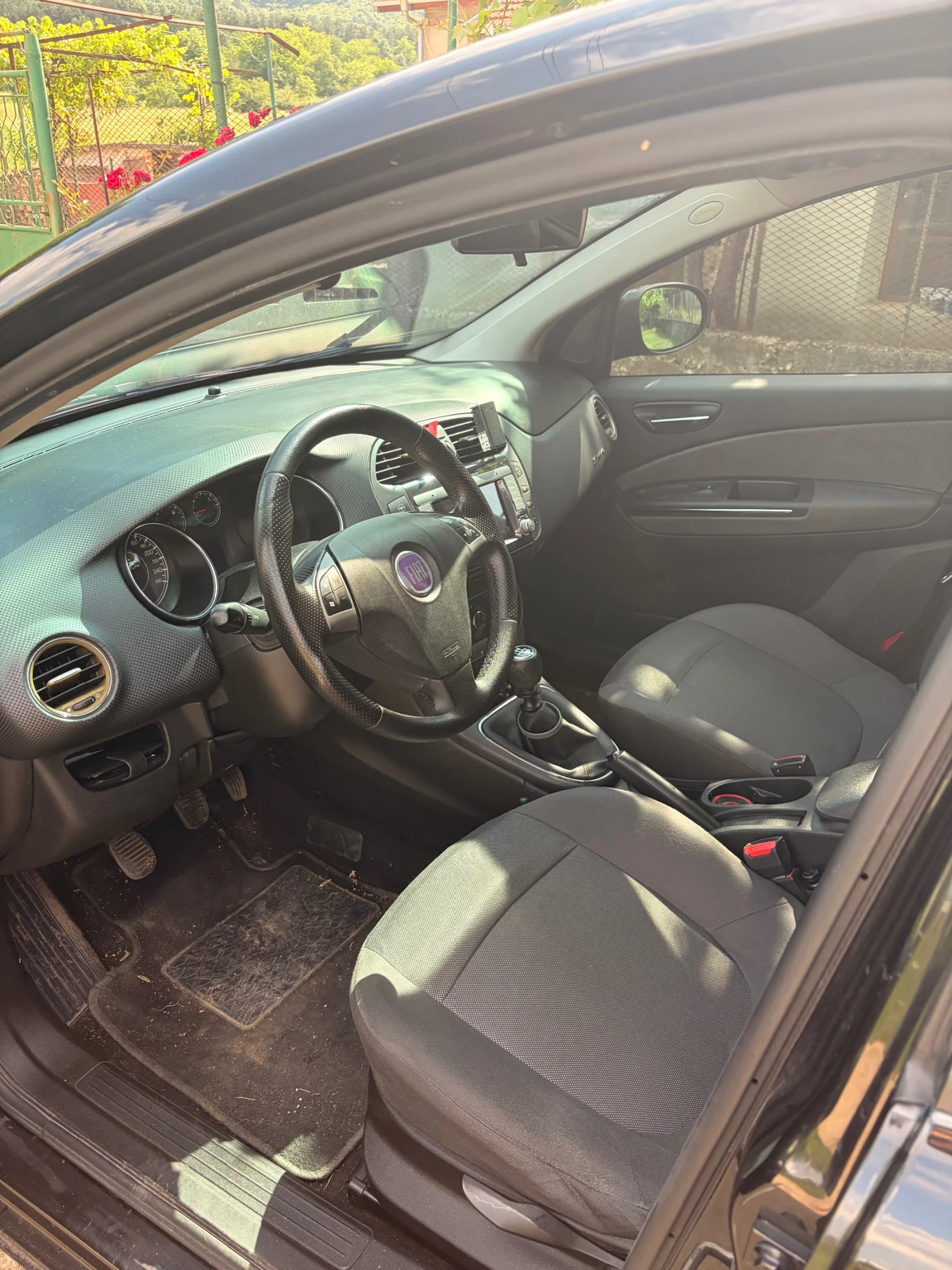 Fiat Bravo 1.9 JTD 120hp * navi* , снимка 9 - Автомобили и джипове - 54961152