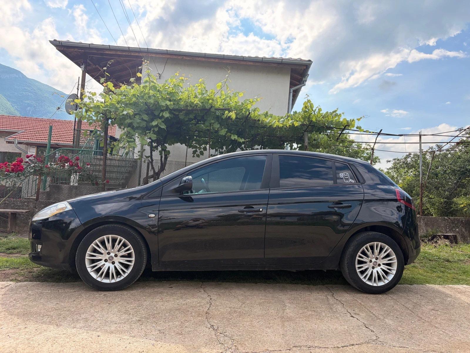 Fiat Bravo 1.9 JTD 120hp * navi* , снимка 3 - Автомобили и джипове - 54961152