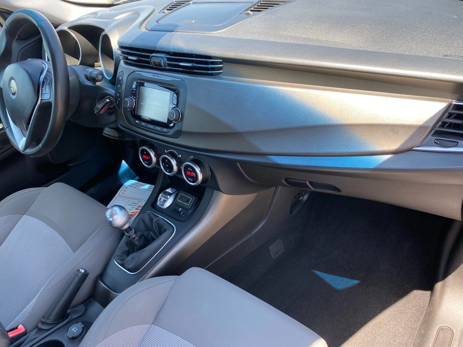 Alfa Romeo Giulietta 1.6mJet 2016г. EURO6, снимка 9 - Автомобили и джипове - 55047633