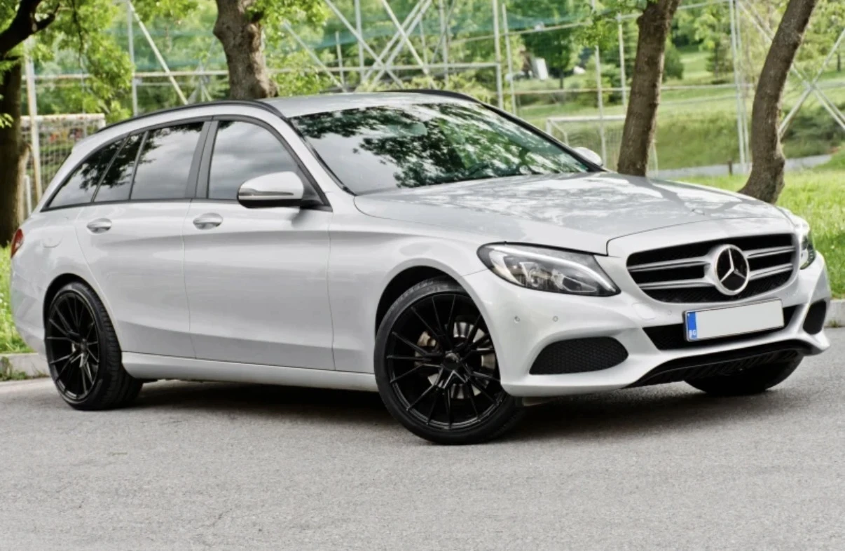Mercedes-Benz C 220, снимка 3 - Автомобили и джипове - 55150317