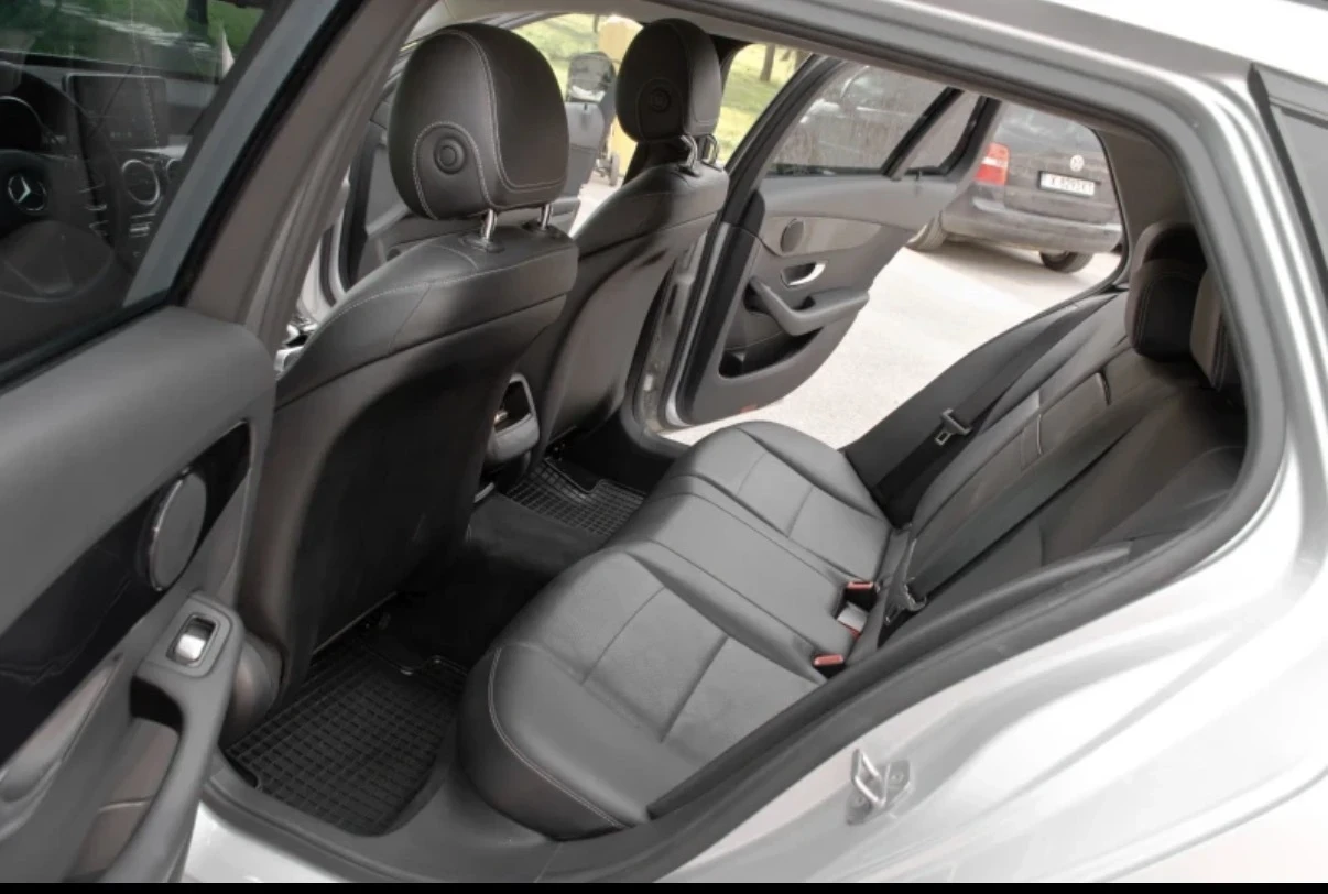 Mercedes-Benz C 220, снимка 12 - Автомобили и джипове - 55150317