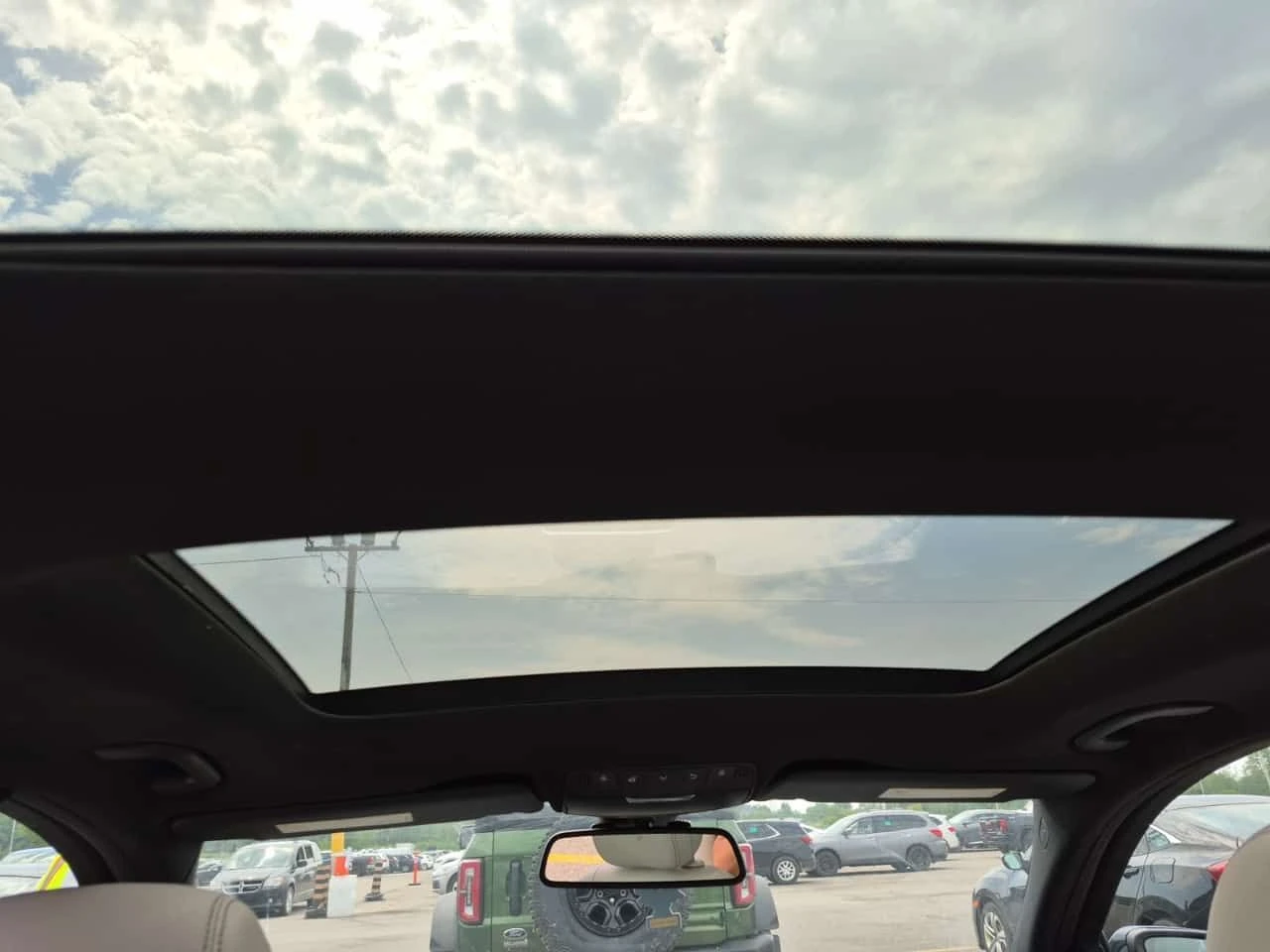 Mercedes-Benz C 300 АМГ ПАКЕТ/CARFAX/ПОДГРЕВ/ПАНО/ПАМЕТ , снимка 13 - Автомобили и джипове - 55270218