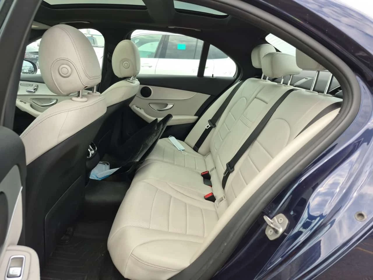 Mercedes-Benz C 300 АМГ ПАКЕТ/CARFAX/ПОДГРЕВ/ПАНО/ПАМЕТ , снимка 12 - Автомобили и джипове - 55270218