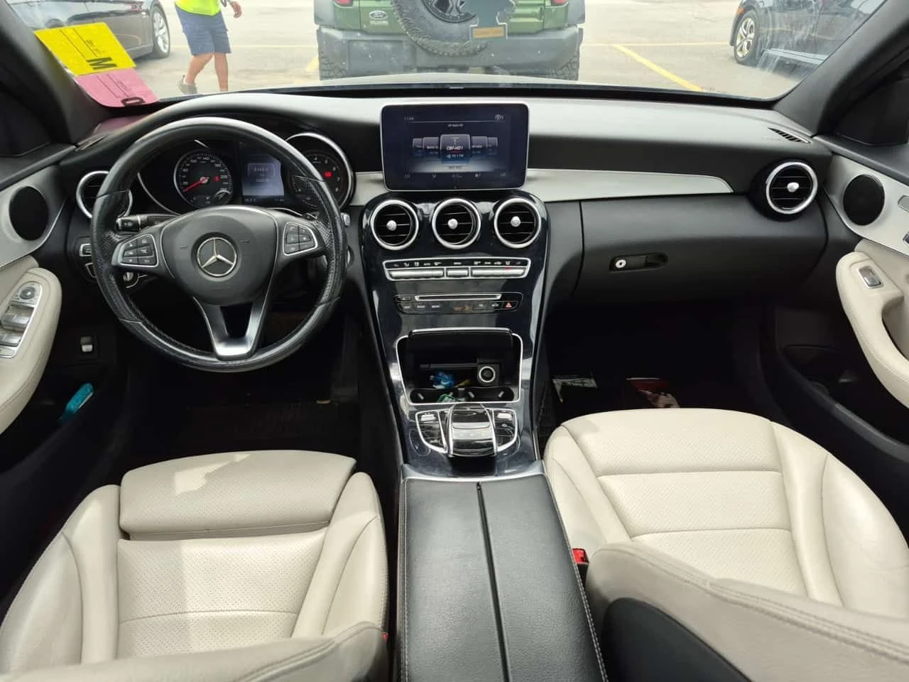 Mercedes-Benz C 300 АМГ ПАКЕТ/CARFAX/ПОДГРЕВ/ПАНО/ПАМЕТ , снимка 10 - Автомобили и джипове - 55270218
